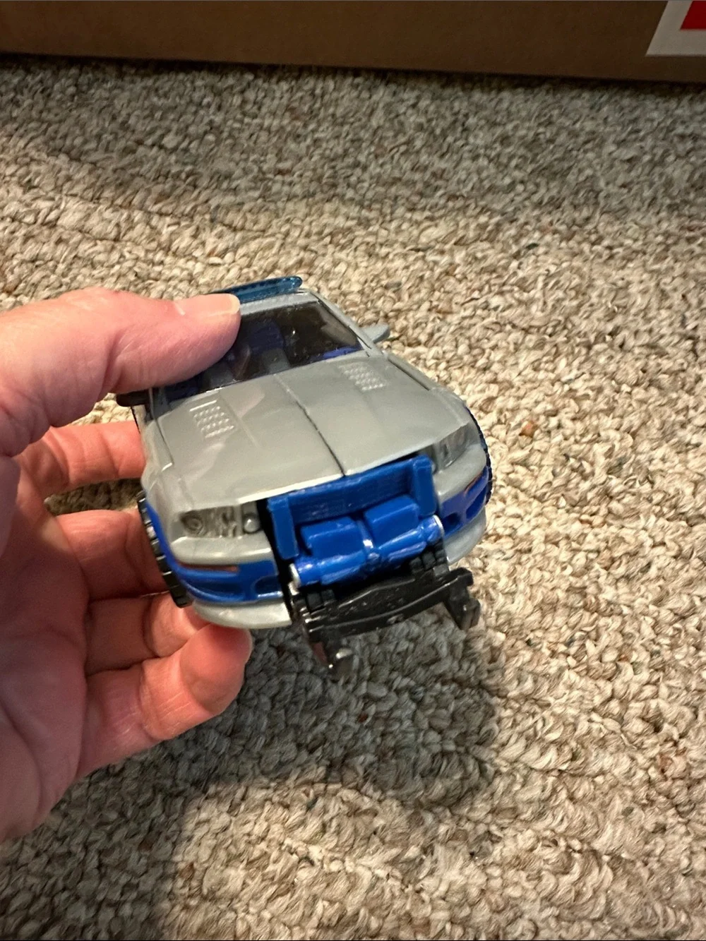 Transformers 2007 Movie Recon Barricade Deluxe Figure COMPLETE